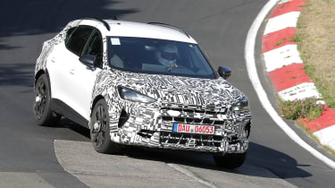 Cupra Formentor facelift (camouflaged) - front cornering